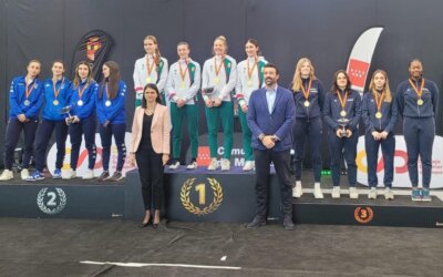 Nagyszerű junior Vk-arany női kardban!