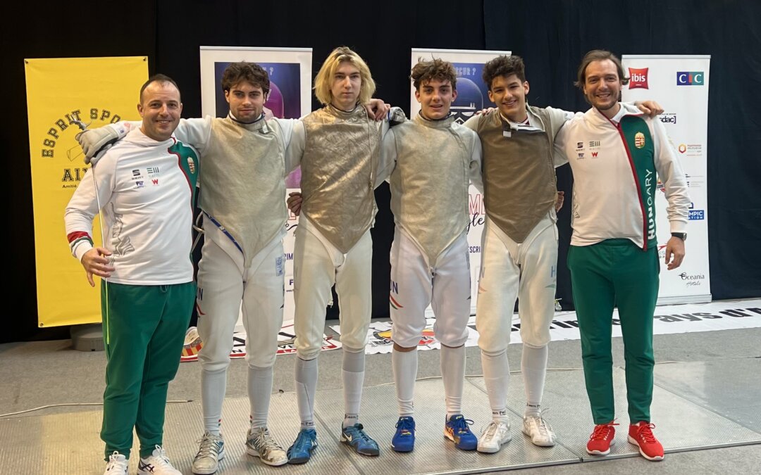 Junior férfi tőrcsapat: 8. hely