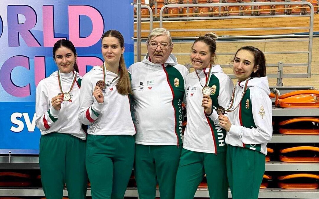 Bronzérem és negyedik hely kardcsapatban