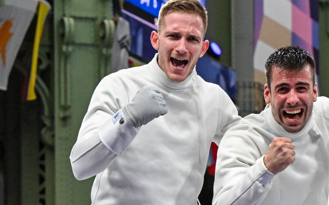Hat olimpikon újra páston