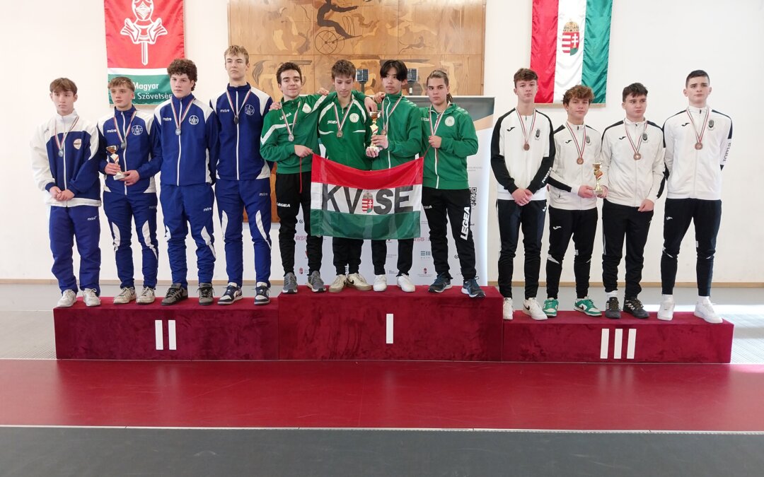 A KVSE és a Vasas a kadet kardbajnok