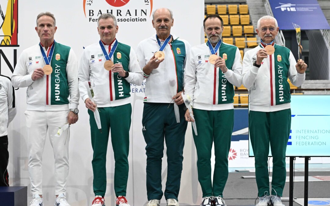 Bronzérmes a férfi párbajtőrcsapat 