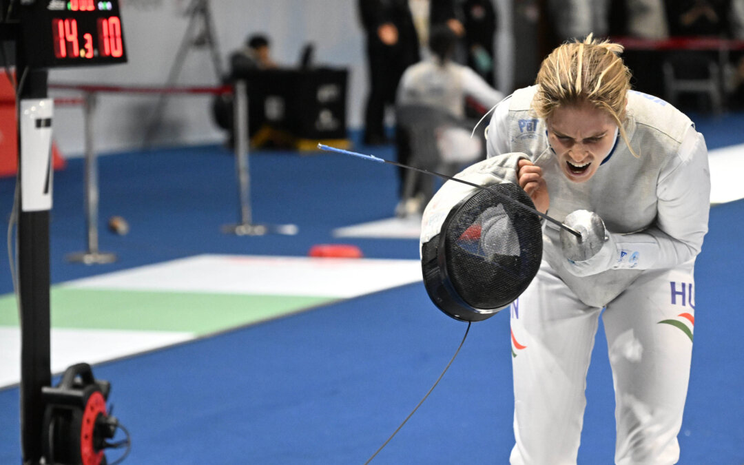 Flóra és Kata a koreai főtáblán