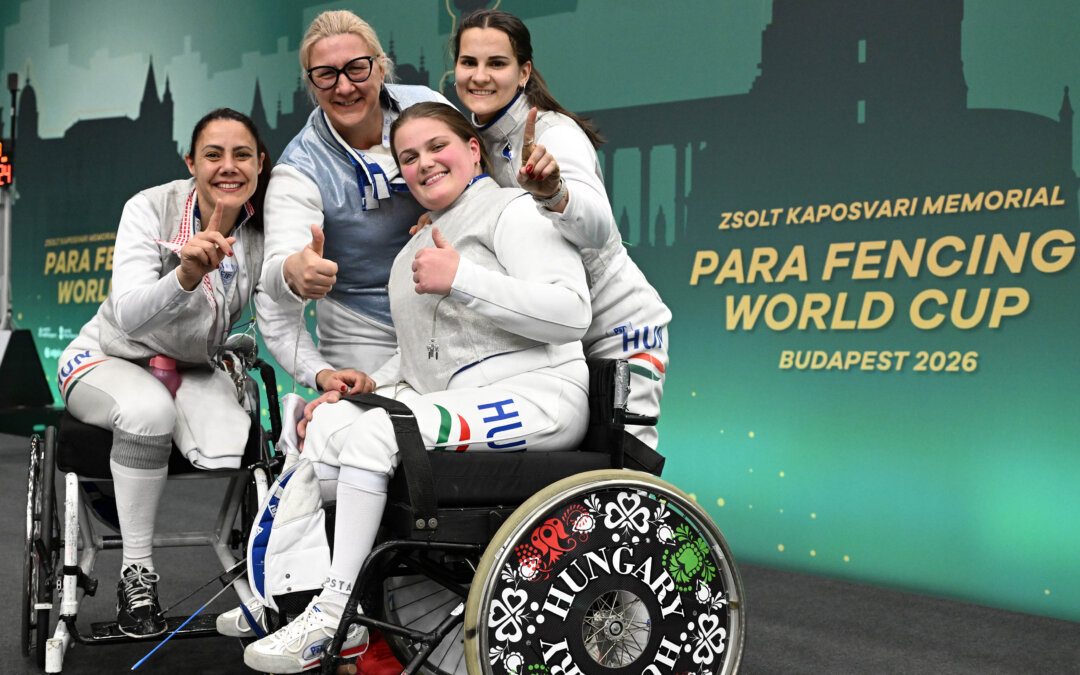 Női tőrcsapat: aranyérem a végére