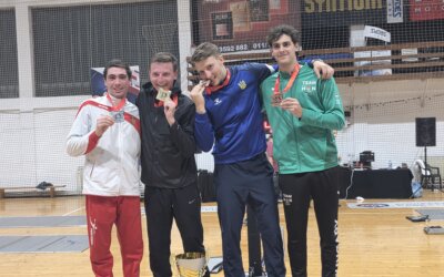 Sikeres vizsgák, bronzok, tőrözők a Várban